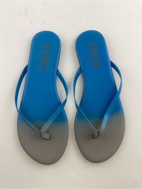 TKEES Blue to Gray Ombre Slim-Strap Flip Flops